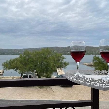 Apartman Luka Jadrtovac エクステリア 写真