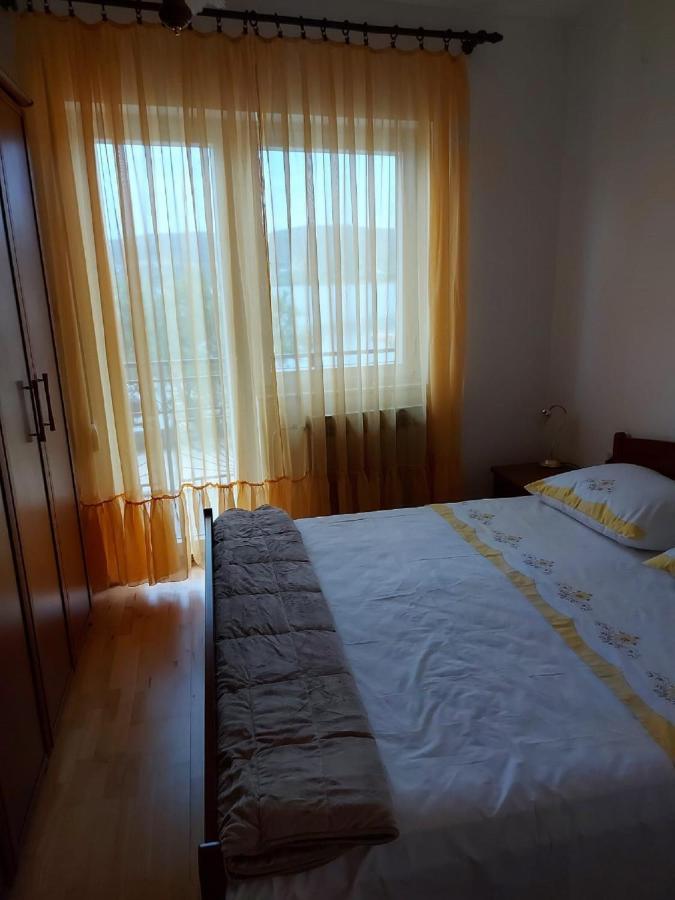 Apartman Luka Jadrtovac エクステリア 写真